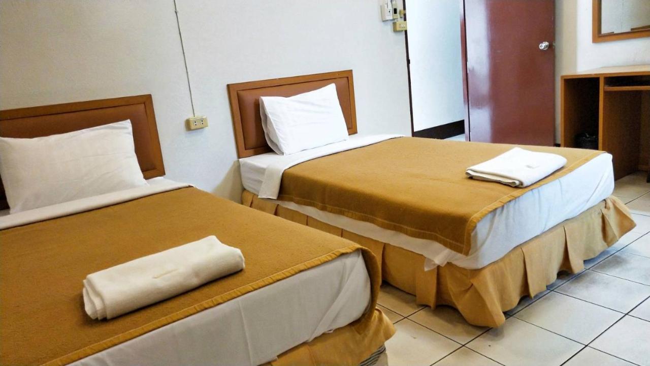 City Home Guest House 清莱 外观 照片