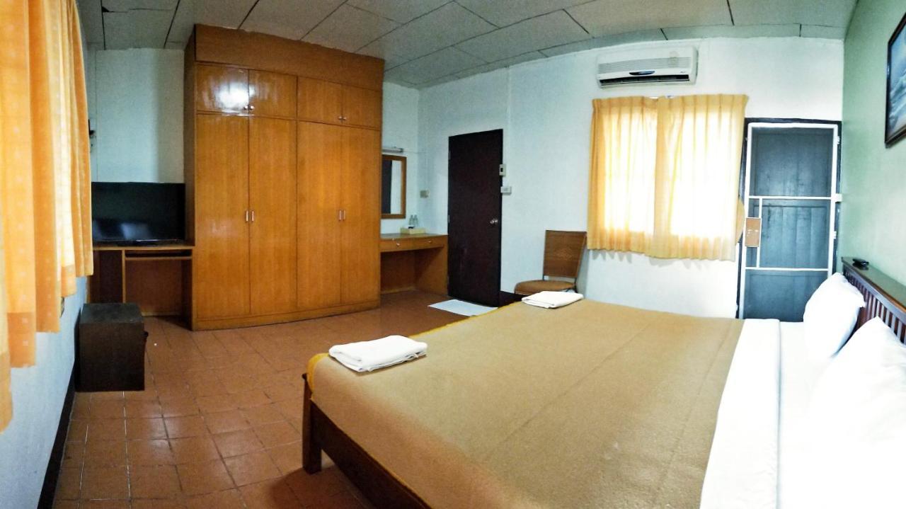 City Home Guest House 清莱 外观 照片