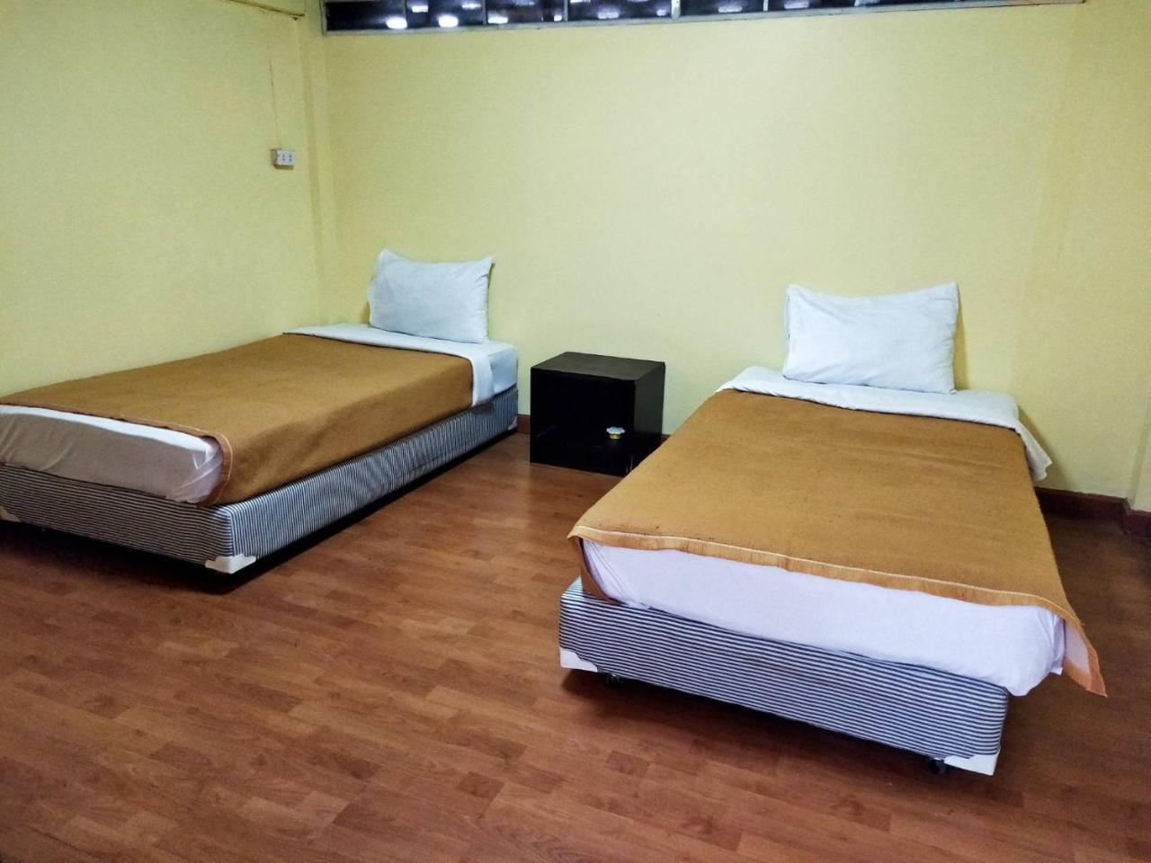 City Home Guest House 清莱 外观 照片