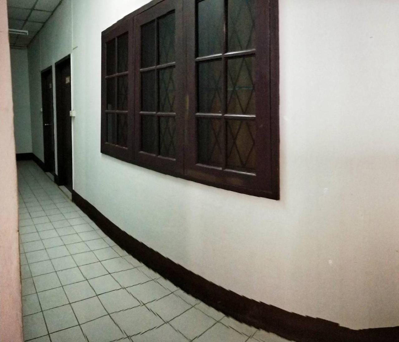 City Home Guest House 清莱 外观 照片