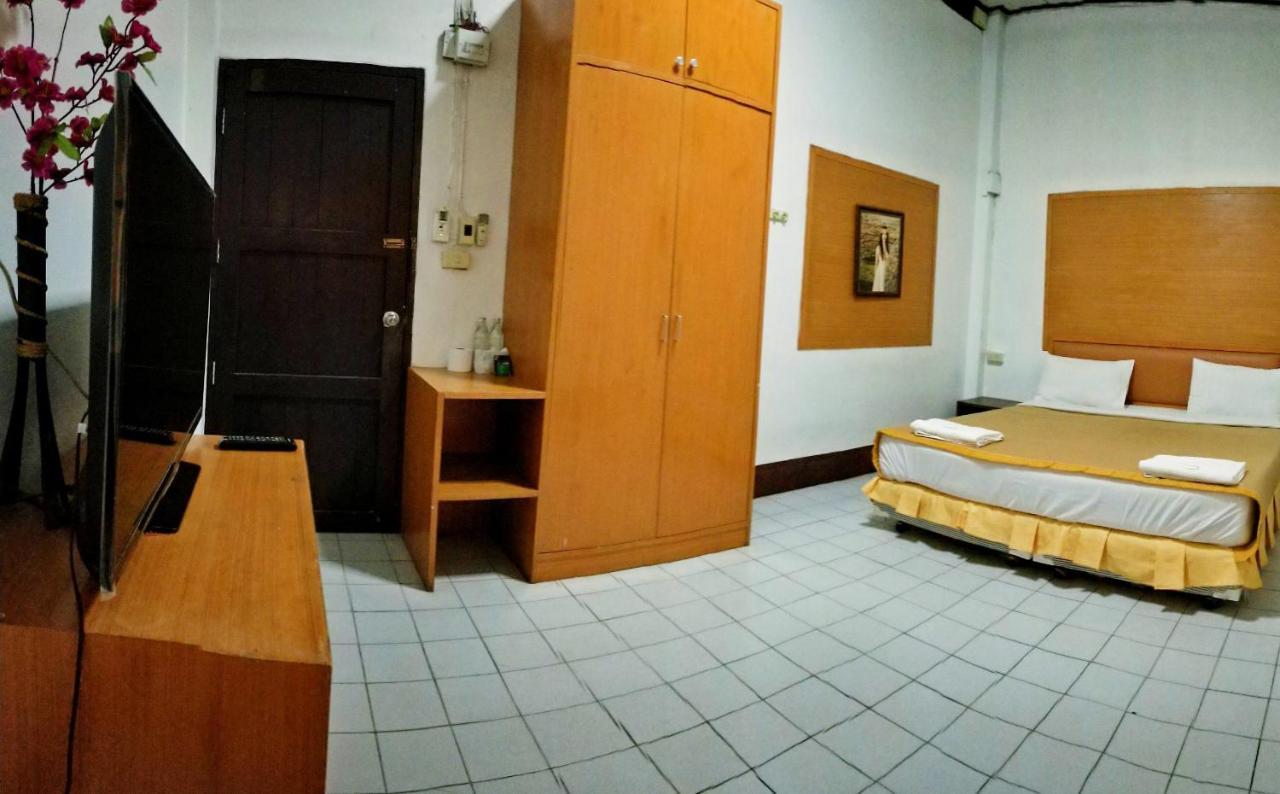 City Home Guest House 清莱 外观 照片